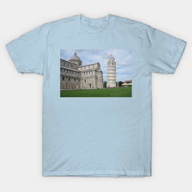 The Splendour of Pisa (2) T-Shirt by Violaman